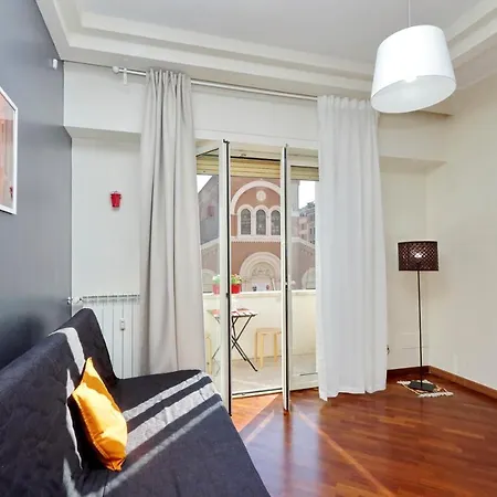 Апартаменты Laterano House *