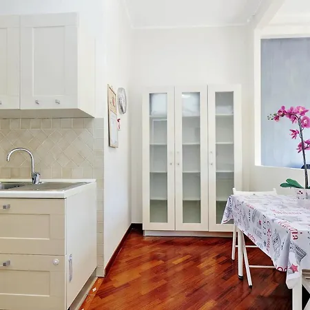 Laterano House *